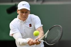 温网转会风云：辽宁男篮盯上锋线强援，辛纳或成交易筹码的简单介绍